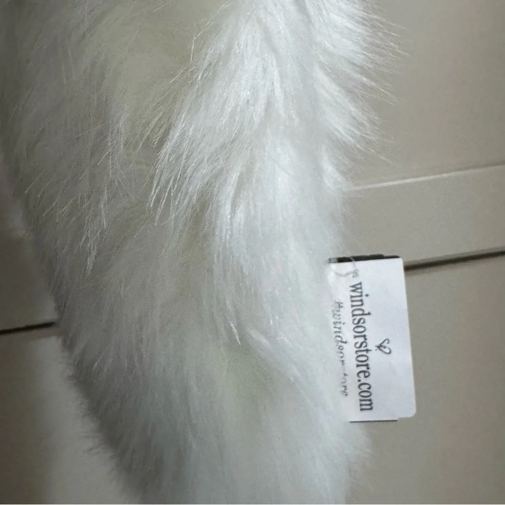 Windsor Faux Fur Cream Bridal Wrap Shrug